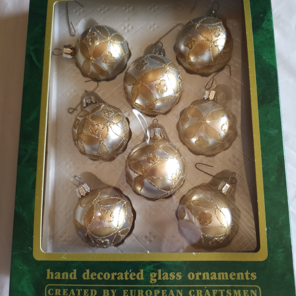 Vintage Commodore Christmas Classics Gold Glass Ornaments (8) Hand Decorated